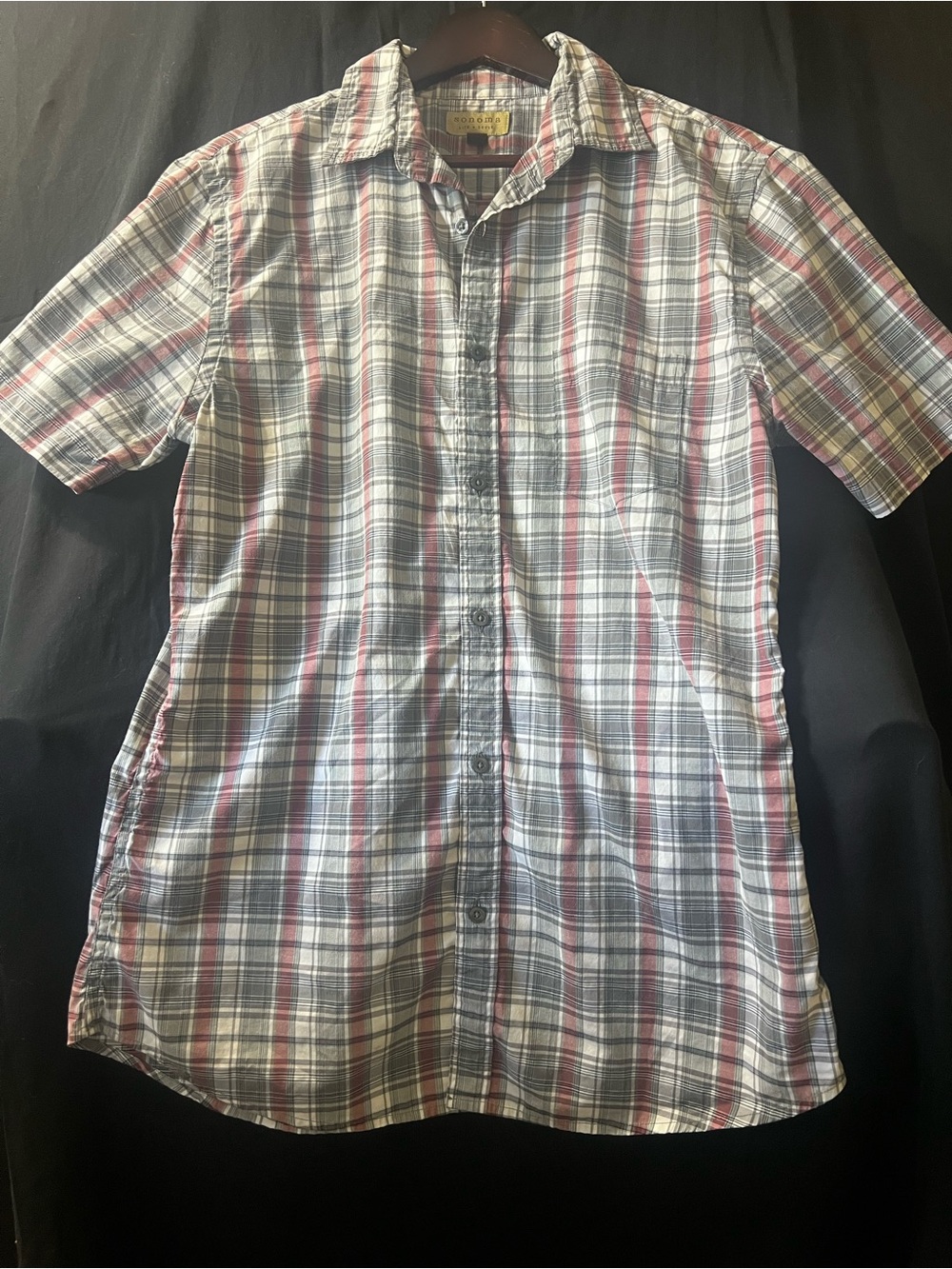 Sonoma Men’s M Plaid Short Sleeve Button Down Shirt Red Gray White Casual Summer